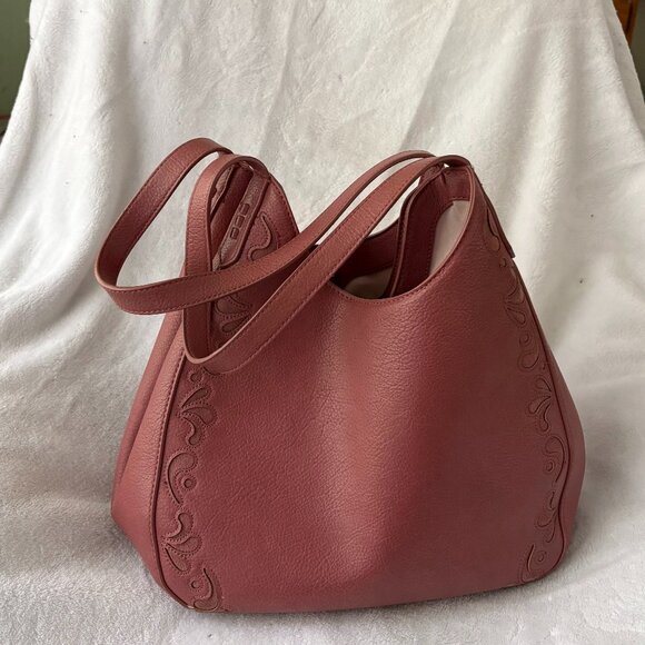 Purse - Picture 1 of 3